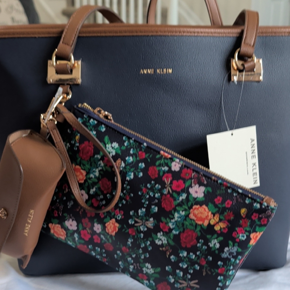 Anne Klein Navy Tote with Brown Trim and Floral Wristlet Set